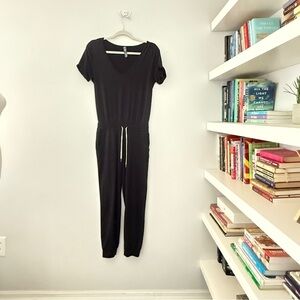 Vuori All Day Women’s Jumpsuit in Black XS
